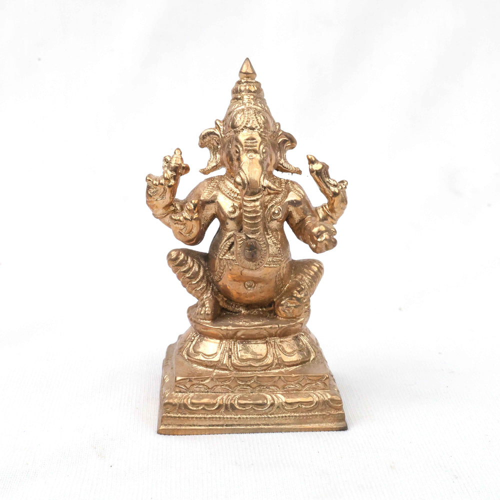 Panchaloga Vinayagar Beedam 3.15"