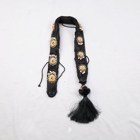 Jadai with Billai 9 set for Traditional Bridal Adornment