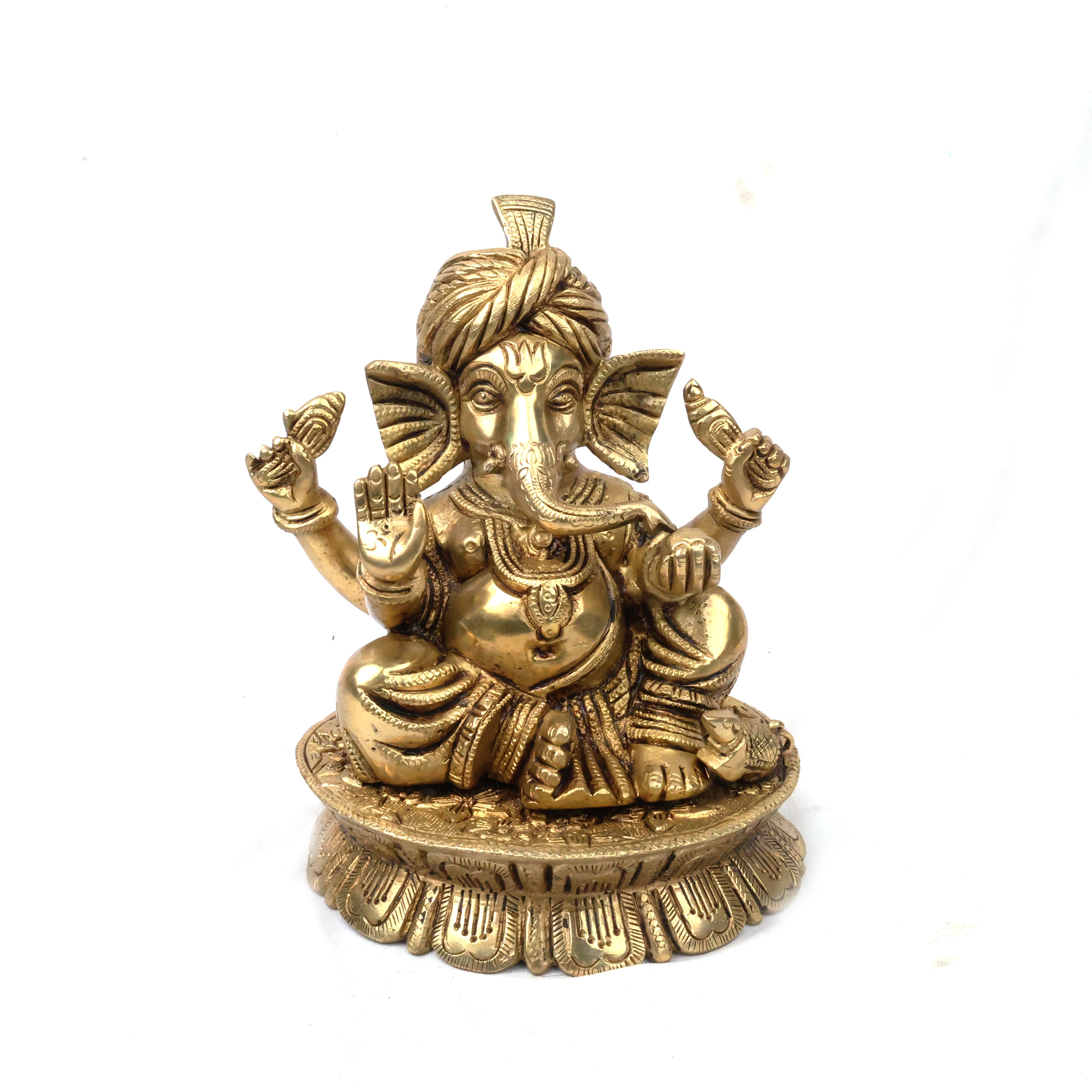 Brass Vinayagar in Lotus 7.5 inch