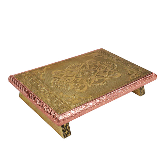 Golden White Metal Big Manai