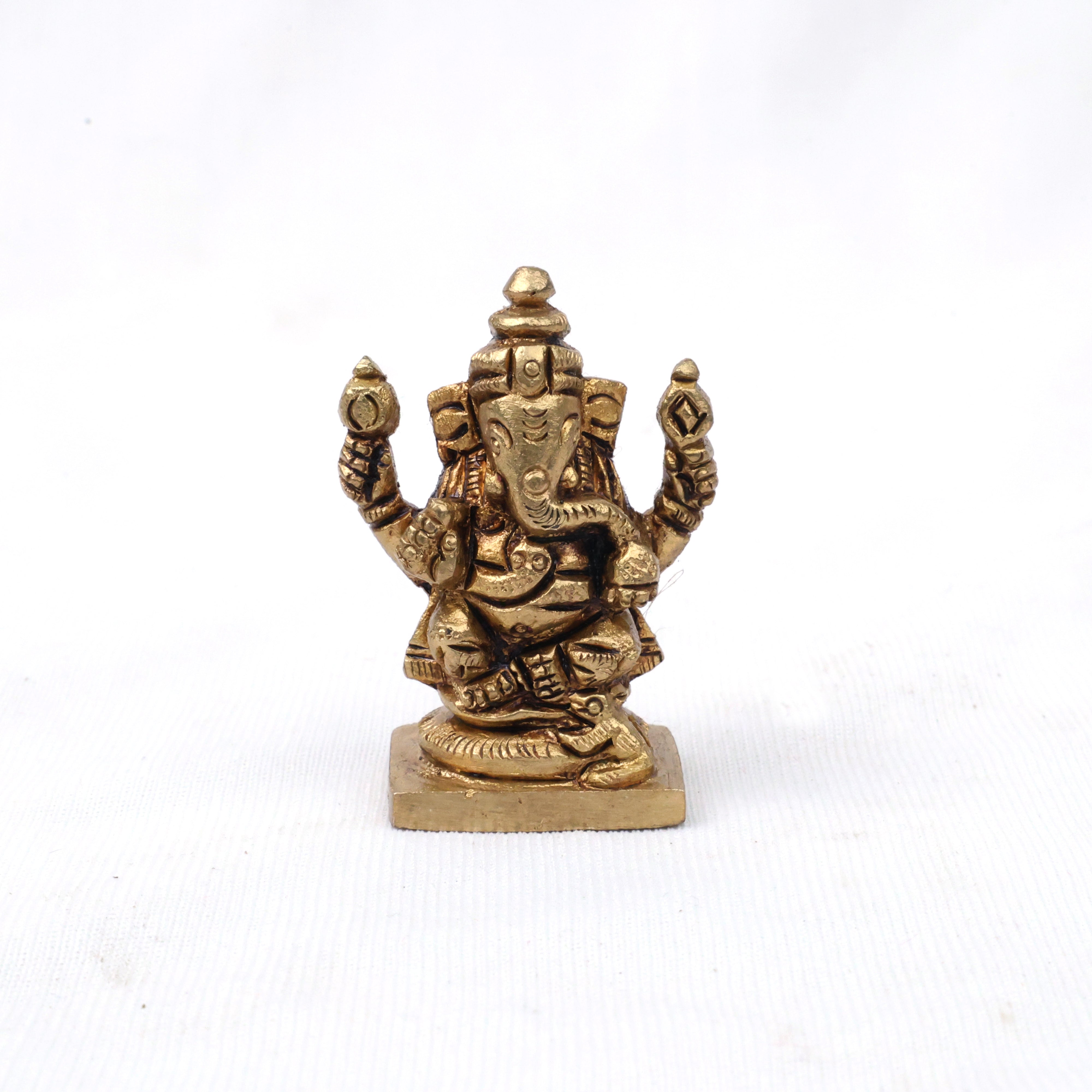Brass Small Vinayagar 1.5"