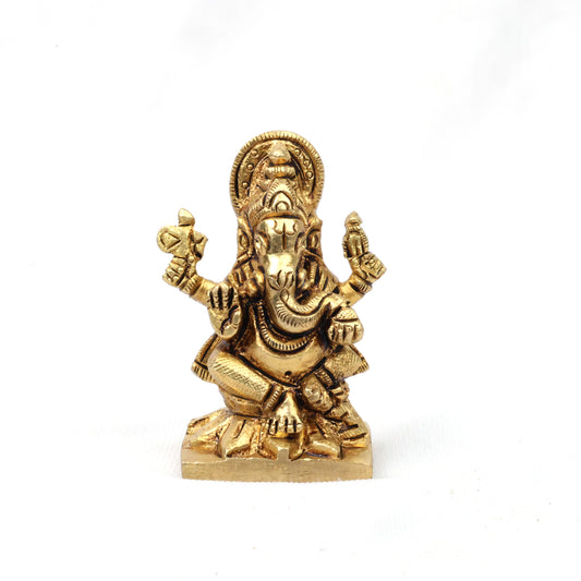 Brass Vinayagar in Lotus 2.5 inch