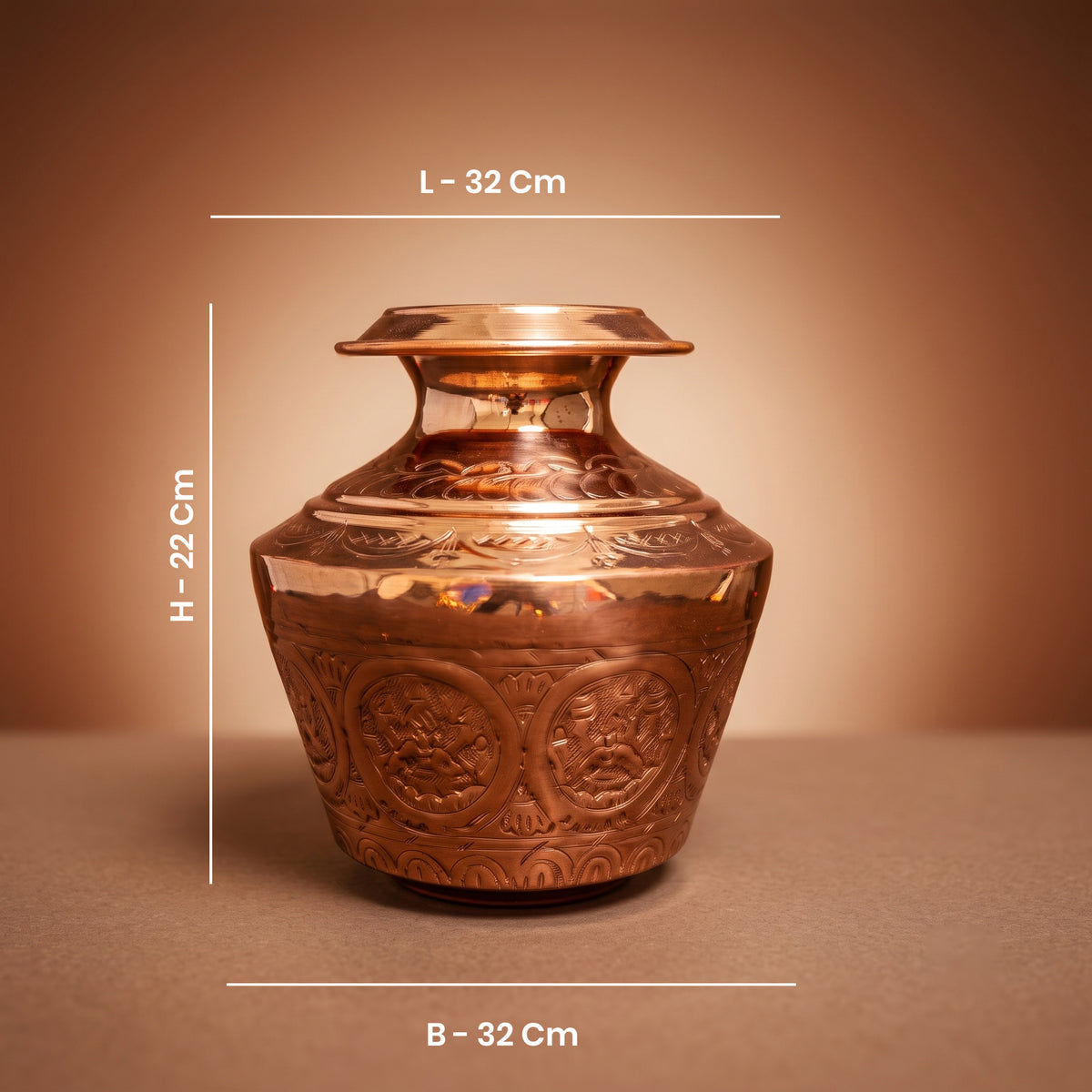 கலச பூஜை மற்றும் சடங்குகளுக்கான செப்பு அஷ்டலட்சுமி குடம்