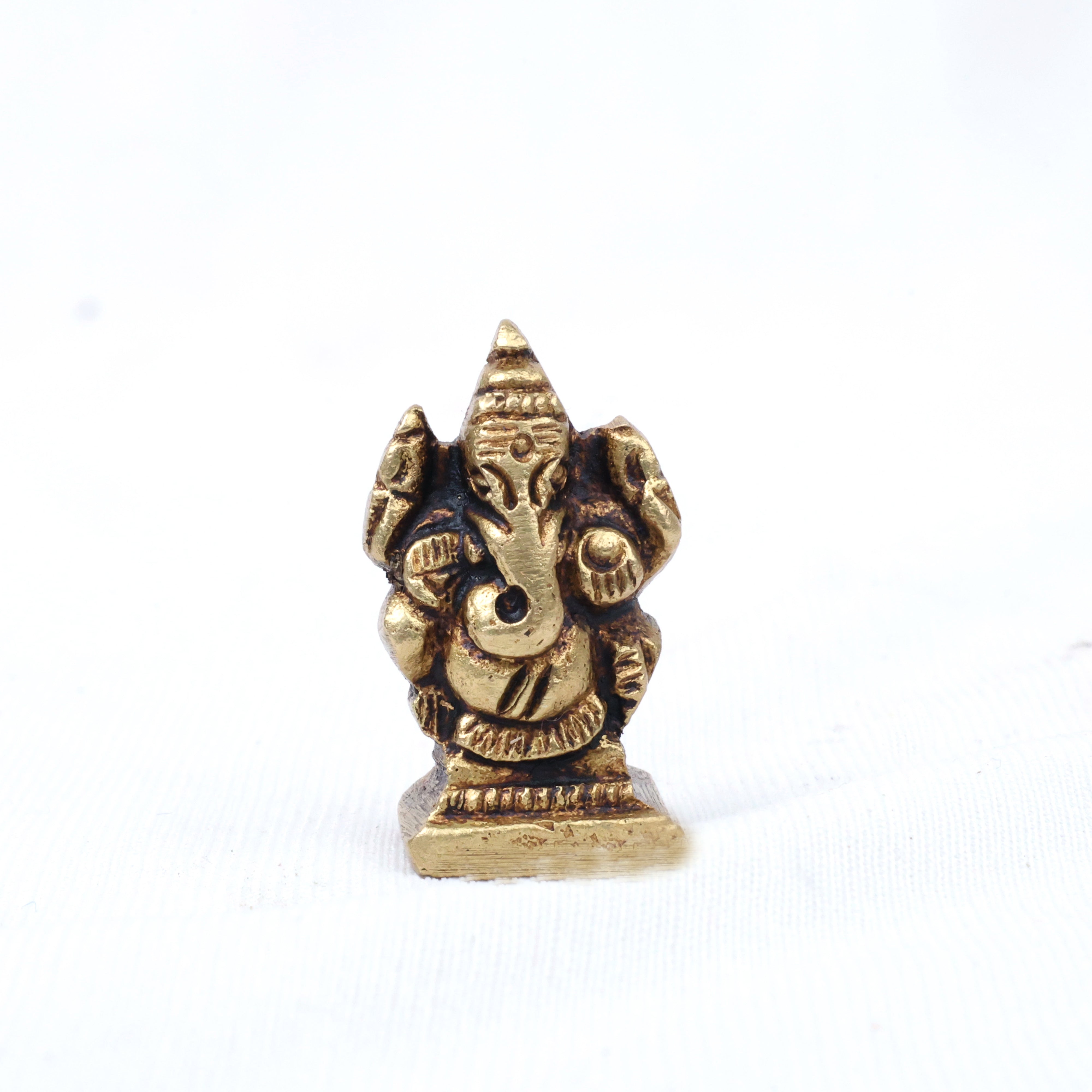 Brass Small Vinayagar 1.18 inch