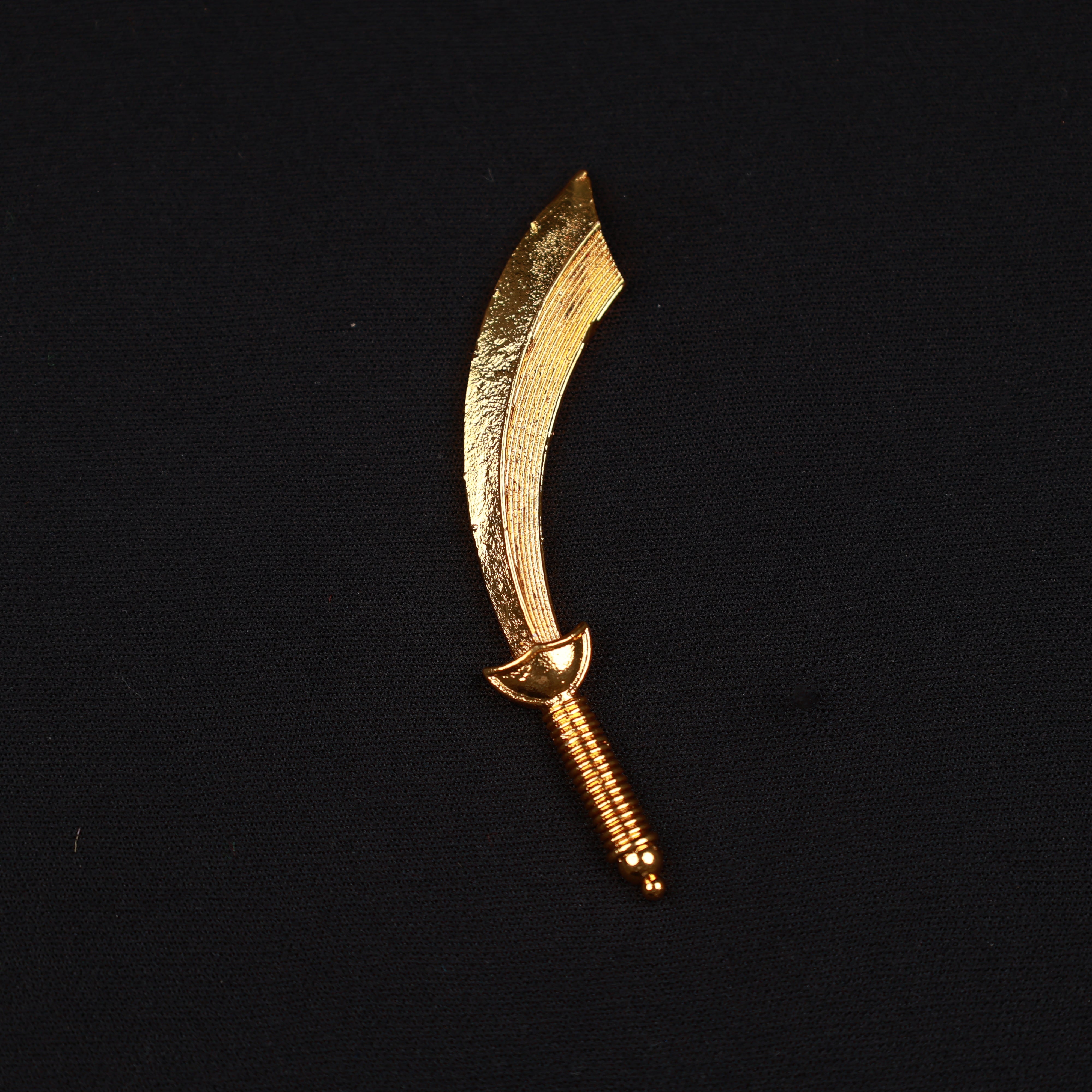 ಚಿನ್ನದ ಕತ್ತಿ