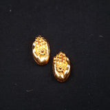 Ashtam Hands Gold for Lakshmi Puja Rituals