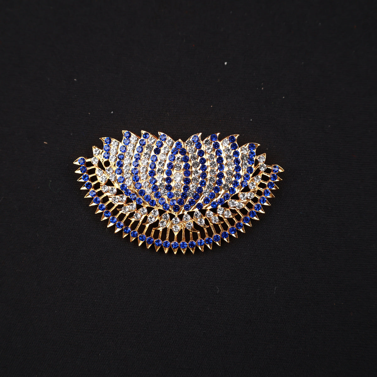 Pendent / Dollar - Lotus for Spiritual Wear