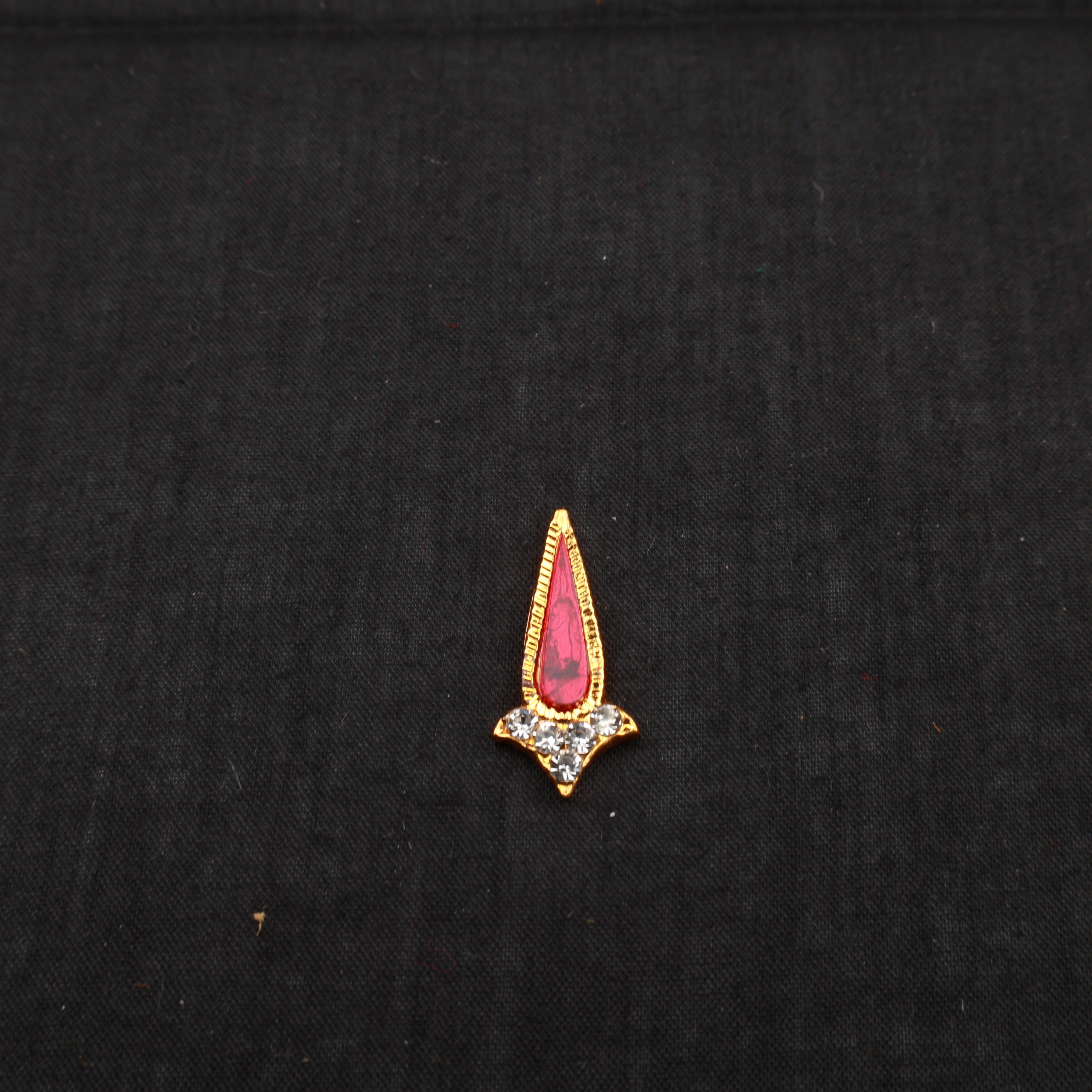 ತಿಲಗಮ್ ಅಂಡಾಳ್ ಹಿಂದೂ ದೇವತೆಗಳಿಗಾಗಿ ಕಲ್ಲು