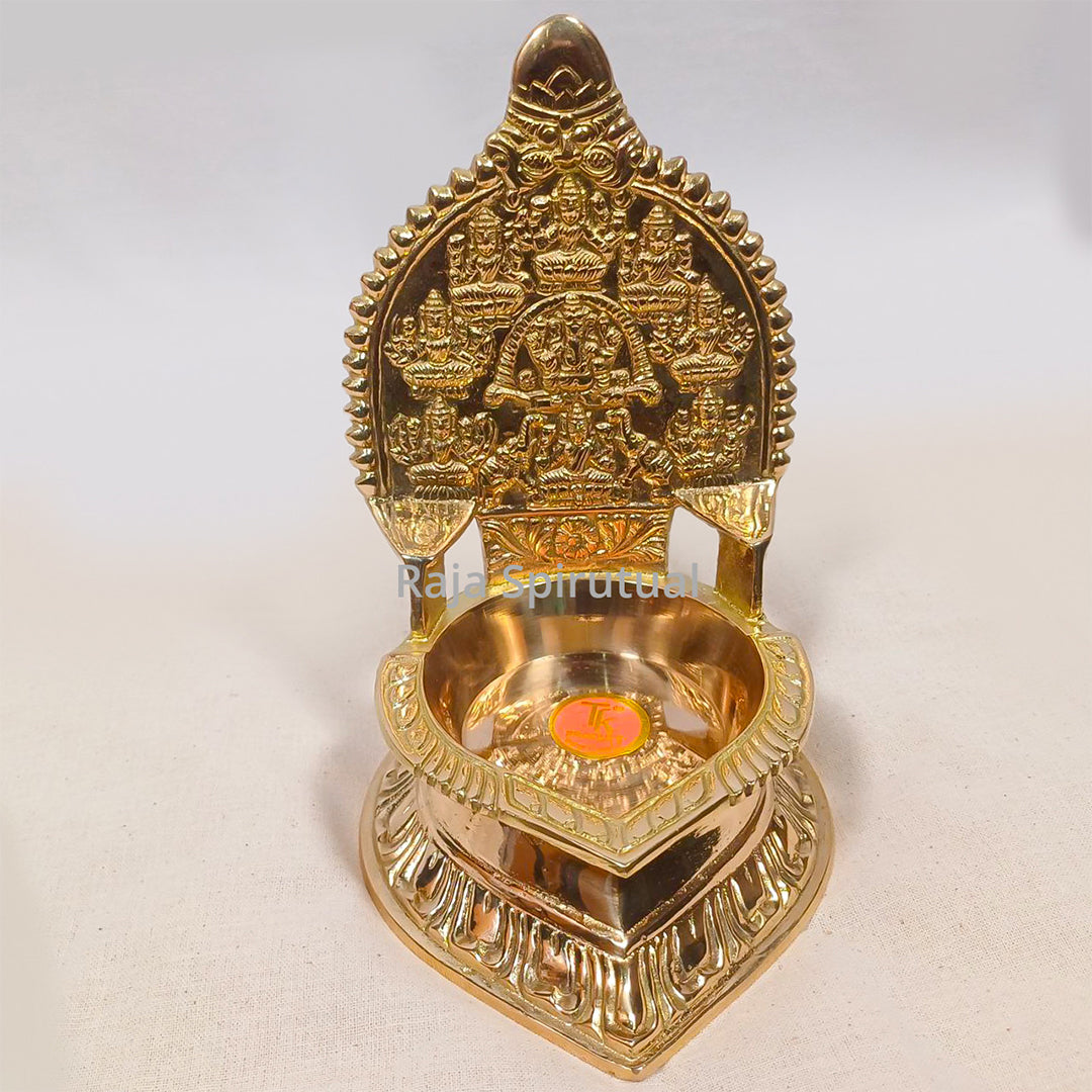 Vinayagar Asta Lakshmi Vilaku