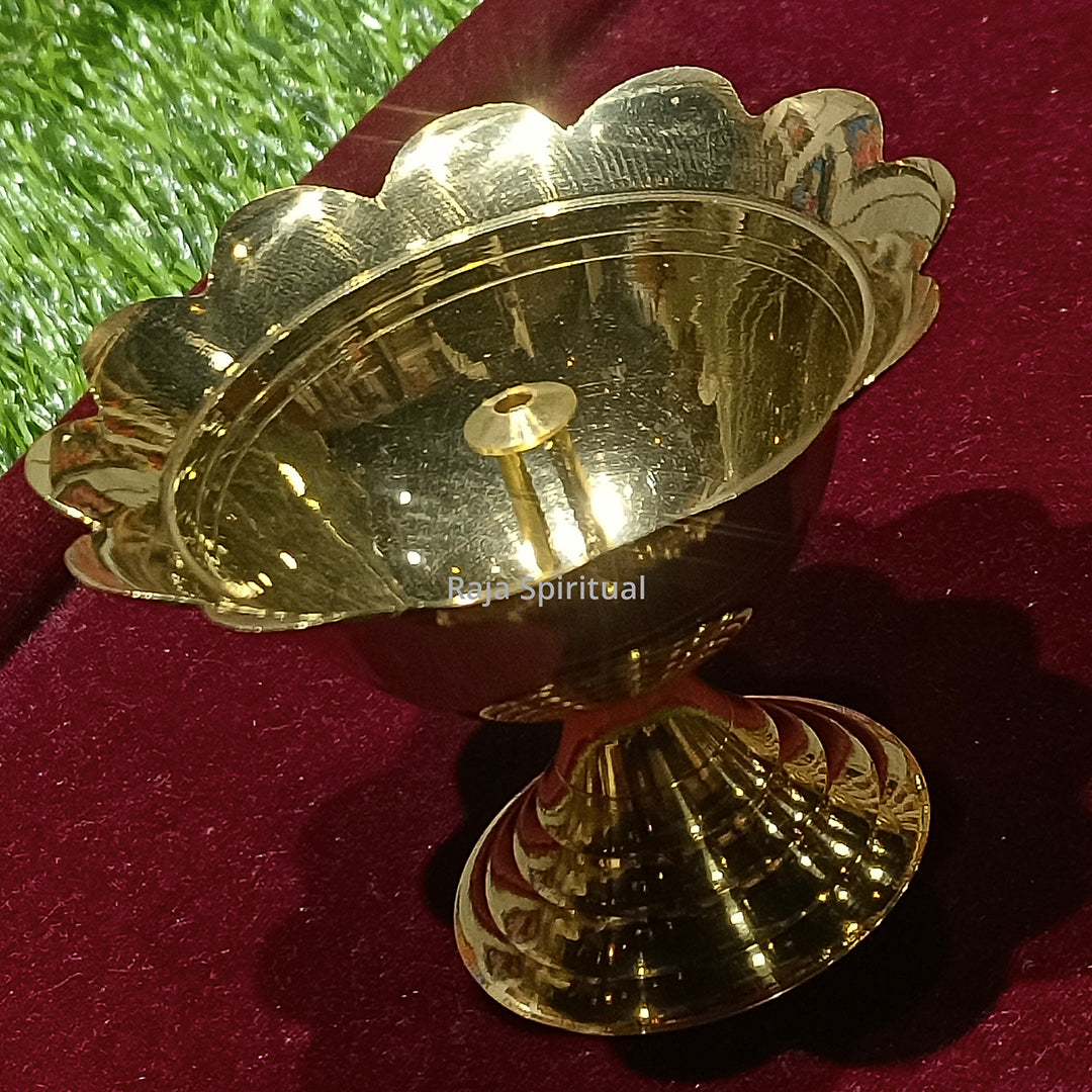 Devadass Vilaku - Design