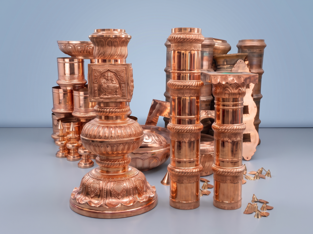 Fabricating and hand-finishing the copper Kodimaram sections