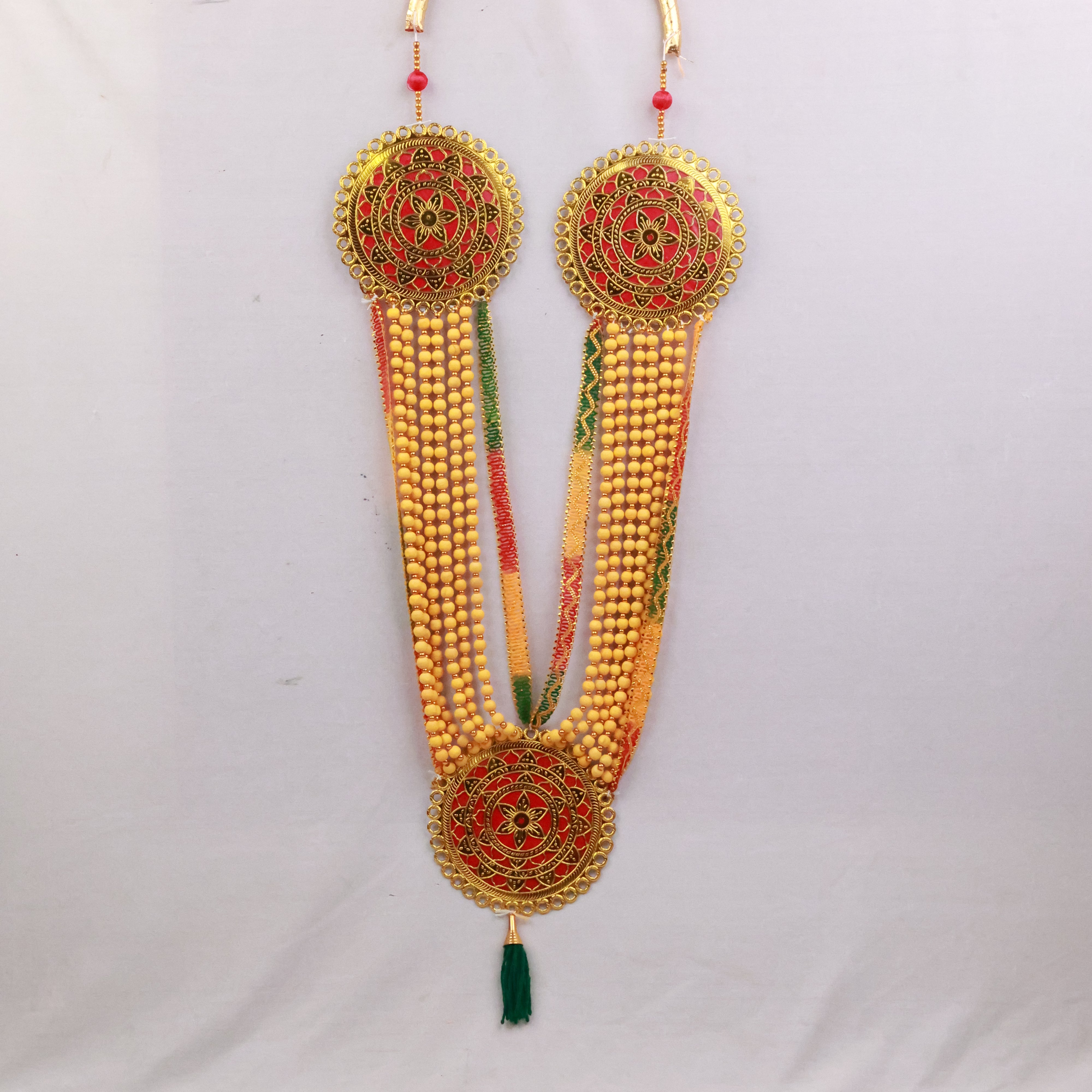 Santhana Malai Saram for Deity Alankaram and Puja