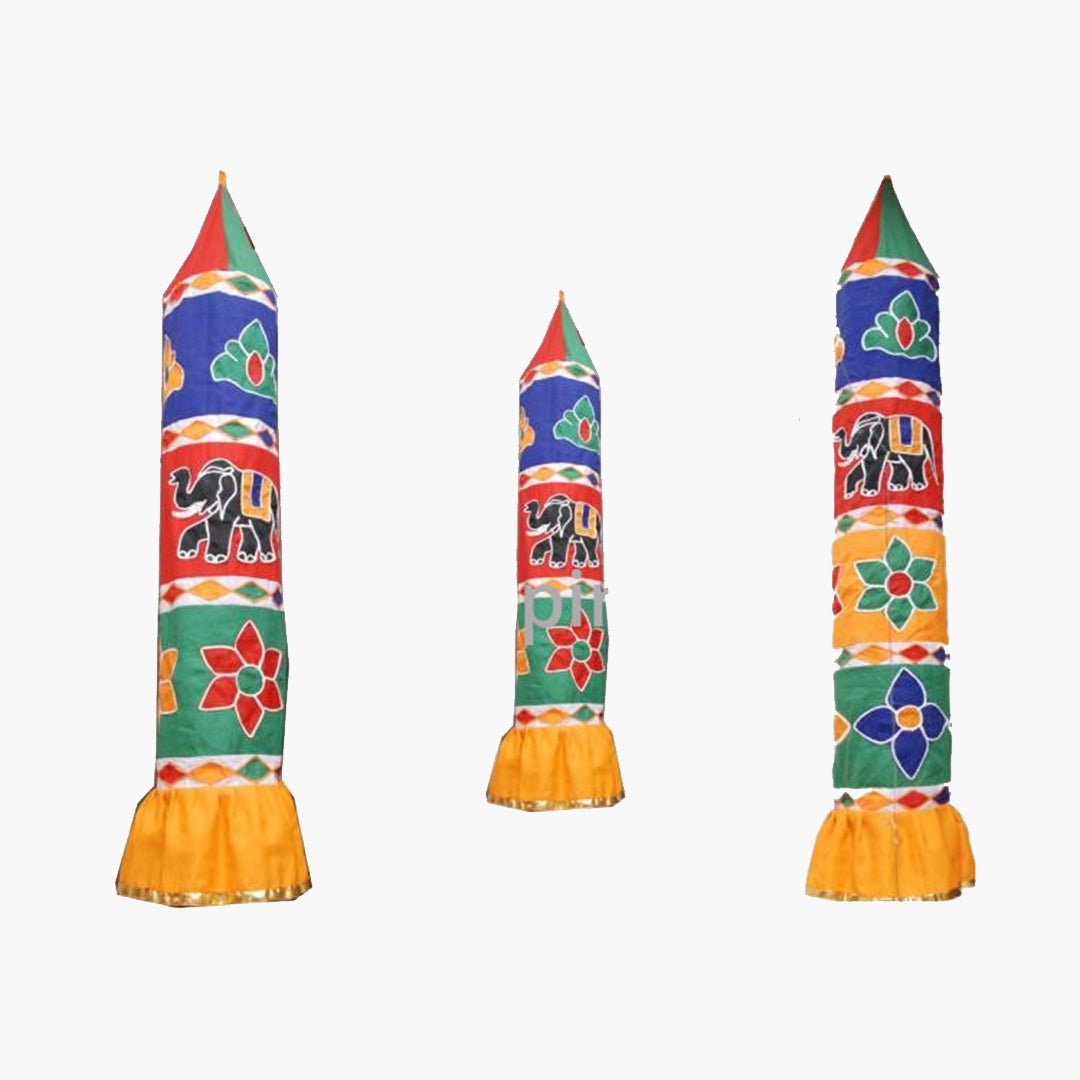 Thombai satin set with elephant and floral design in three sizes slight left angle view for temple decoration