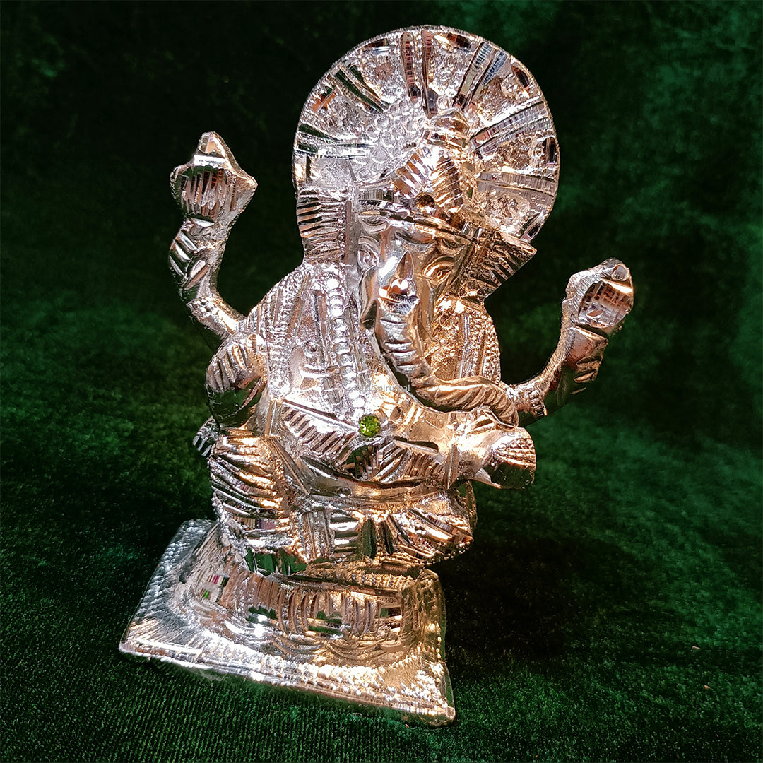 White Metal Vinayagar